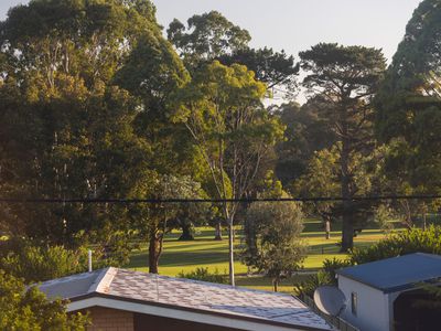1 / 21a Golf Links Drive, Batemans Bay