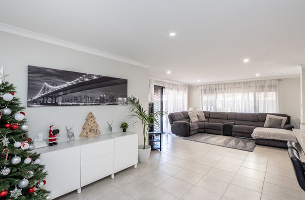 1 Kookynie Loop , Baldivis