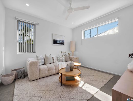 Inspired Design, Seamless Living, Prestigious Address image 13