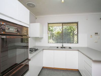 2 Brian Avenue, Yokine