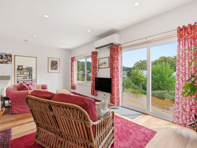 2 / 15 Station Road, Dover