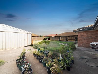 28 GOLDEN SQUARE CRESCENT, Hoppers Crossing