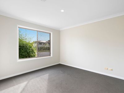16 School Road, Wynnum West