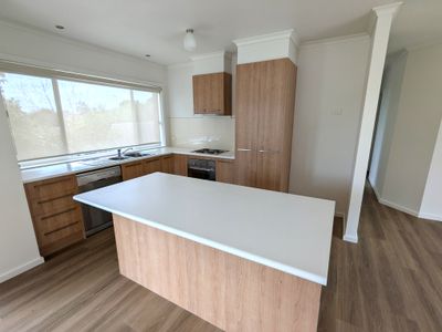 7 Fife Court, Belmont