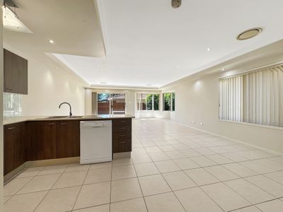 8 Brittania Drive, Tanilba Bay