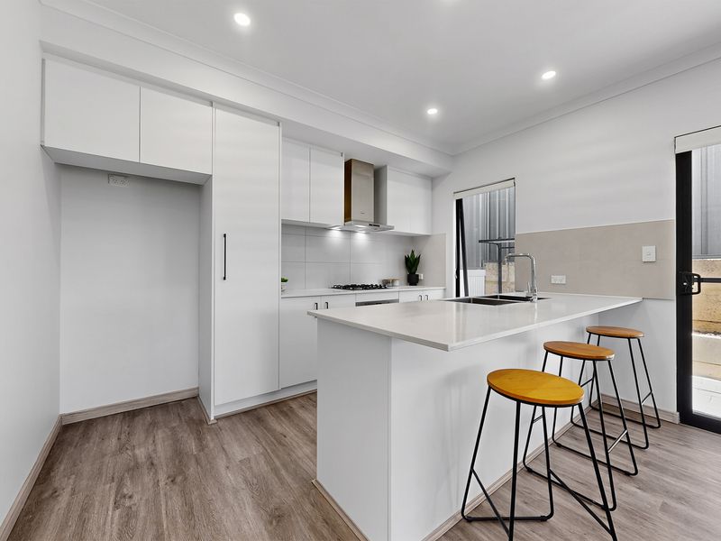 A&B / 35 Badrick St, Warwick
