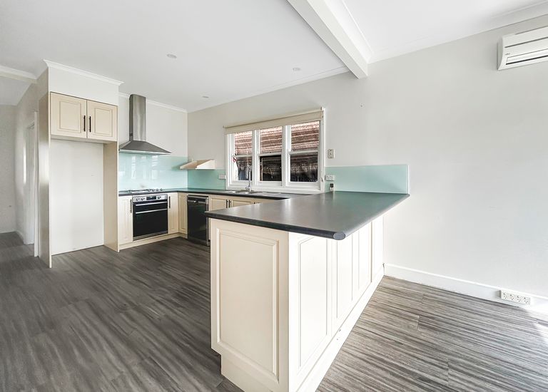 55 Must Street, Portland