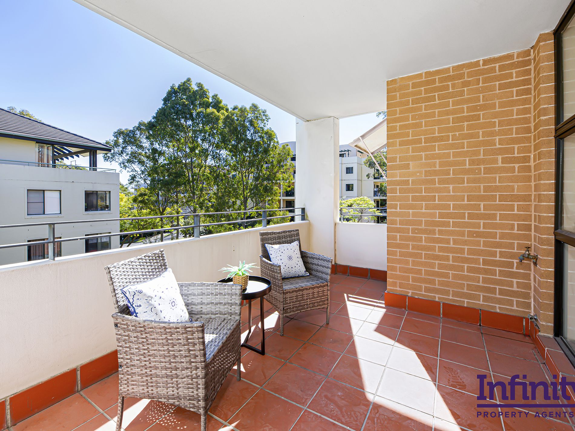 402 / 6-8 Freeman Road, Chatswood