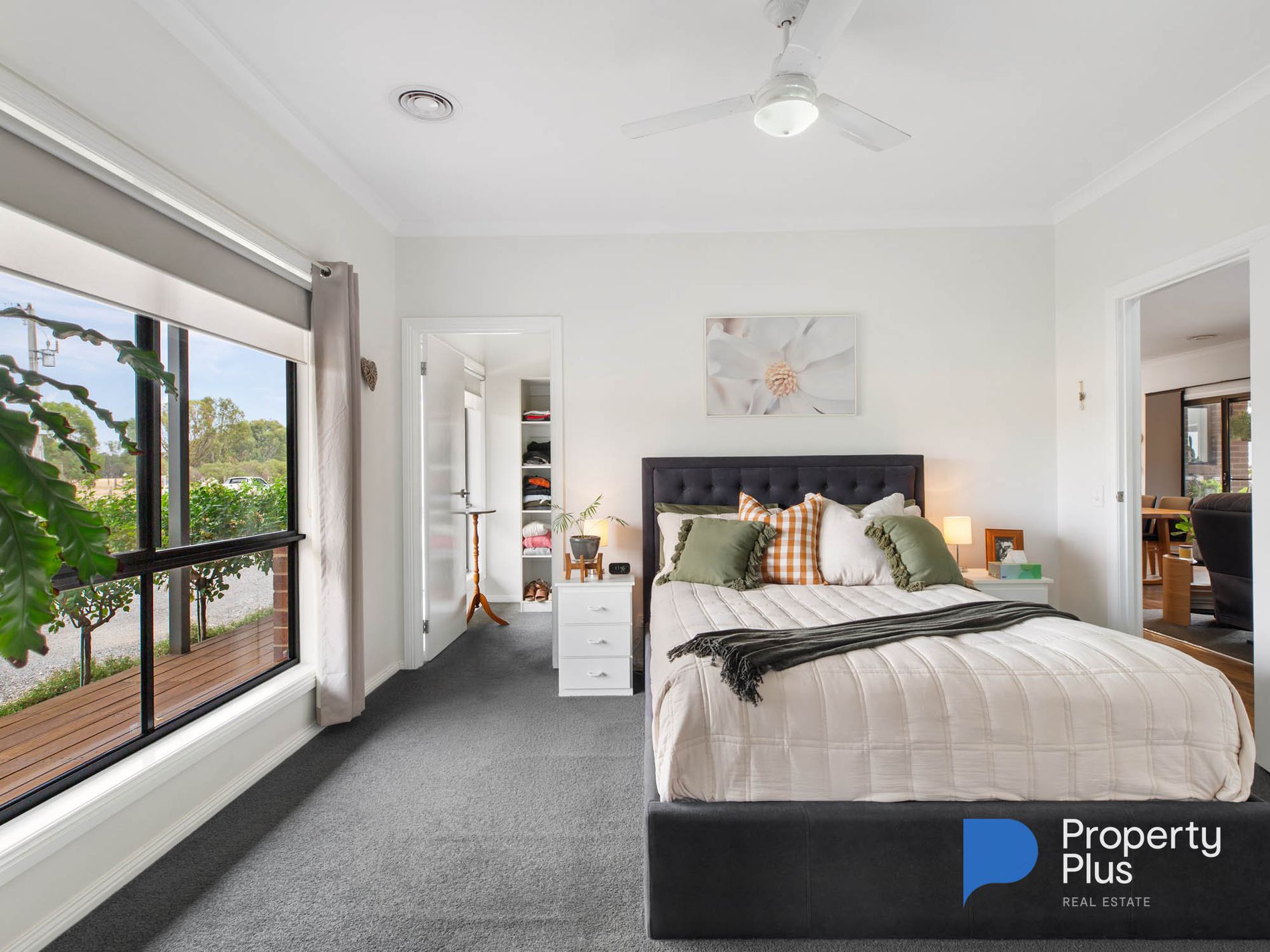 15-17 Wright Street, Charlton