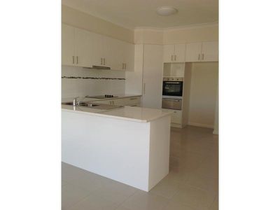 2 / 21 Waiora Avenue, Hamlyn Heights