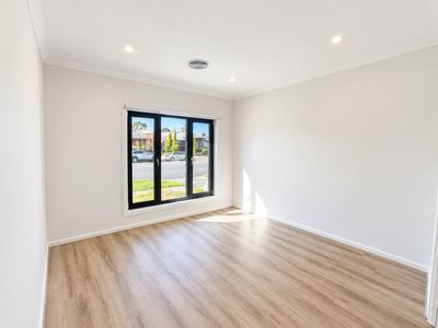80 Riverstone Boulevard, Clyde North