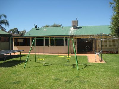 99 Sheraton Road, Dubbo