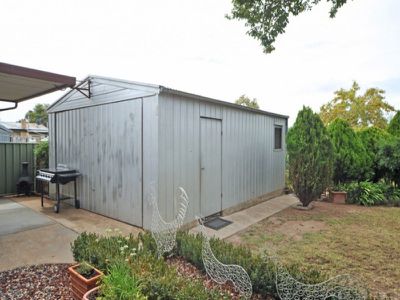 27 Green Street, California Gully