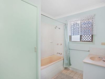 396 Farm Street, Norman Gardens