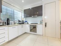 2 / 26 Grosvenor Street, Yeerongpilly
