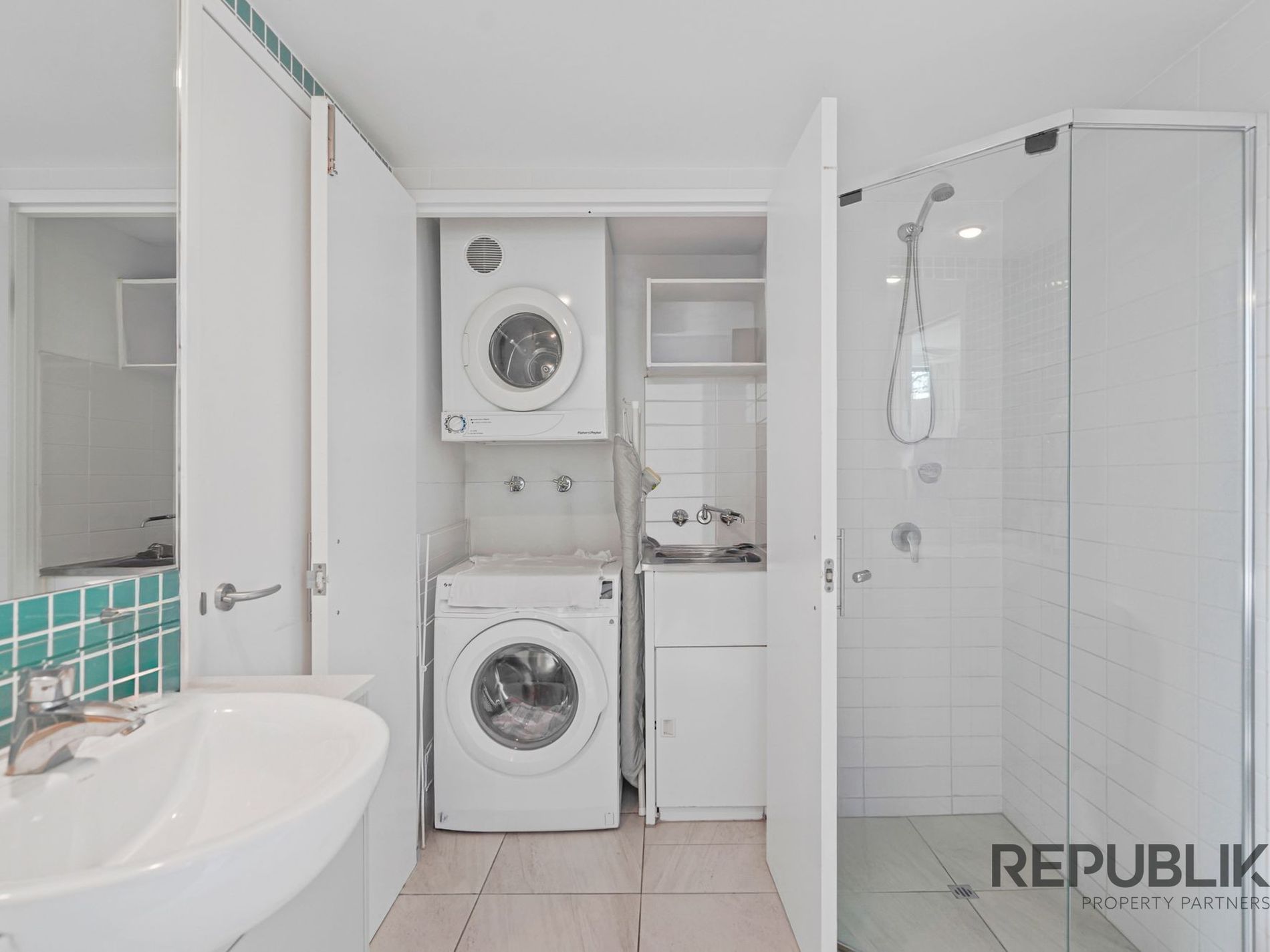 1035 / 1 OCEAN STREET, Burleigh Heads