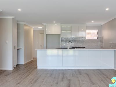 4 / 6 Merion Court, Yanchep