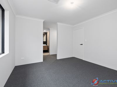 132 Crimson Boulevard, Forrestfield