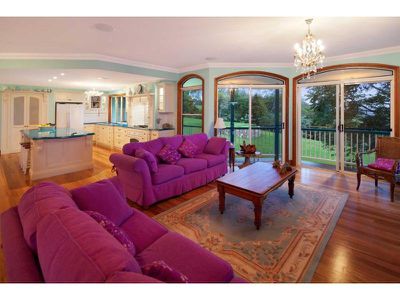 218 Western Avenue, Montville
