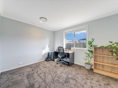 87 Greenfield Crescent, Elderslie