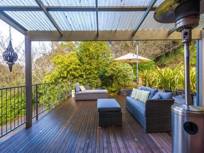 11 Wynn Avenue, Mount Macedon