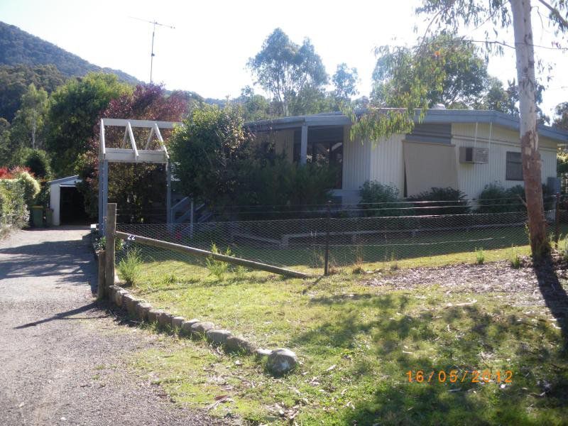 22 Village Way, Macs Cove