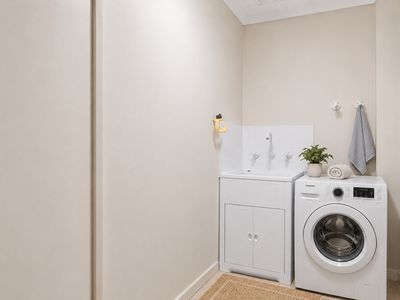 10 / 5 Piney Ridge, Endeavour Hills
