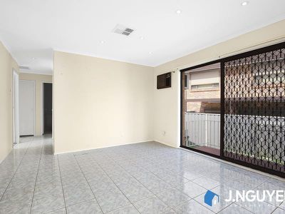 6 Glebe Place, St Johns Park