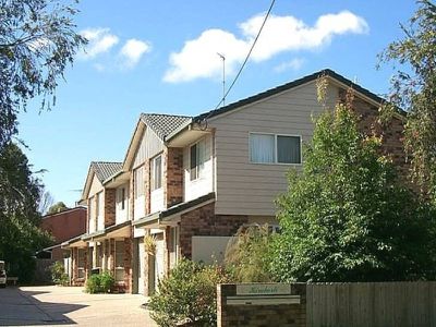 8 / 9-11 Norman Avenue, Maroochydore