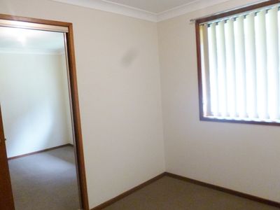 23 Tarra Crescent, Balarang