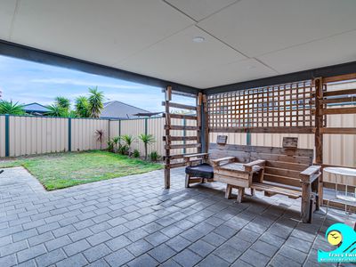 65 Blackwood Meander, Yanchep