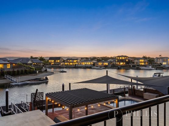 44 Oxley Drive, Paradise Point
