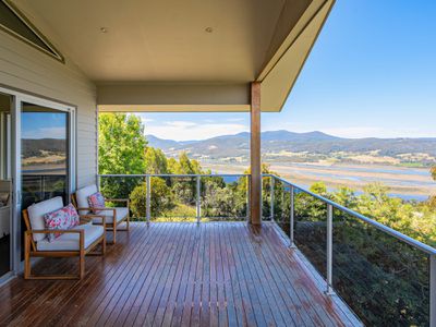 100 Jacksons Road, Franklin