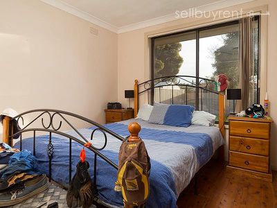 37 MELROSE DRIVE, Wodonga