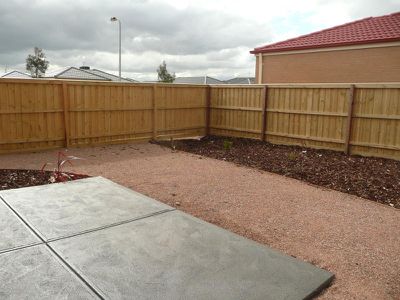 8 Parawong Parade, Wyndham Vale
