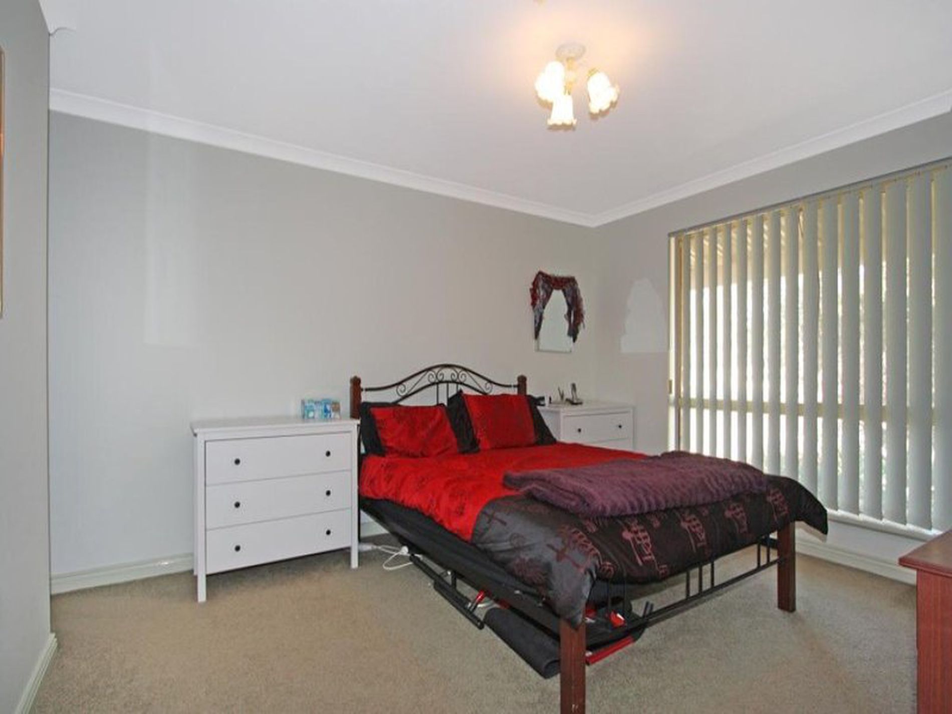 8A Wyllie Way, Hannans