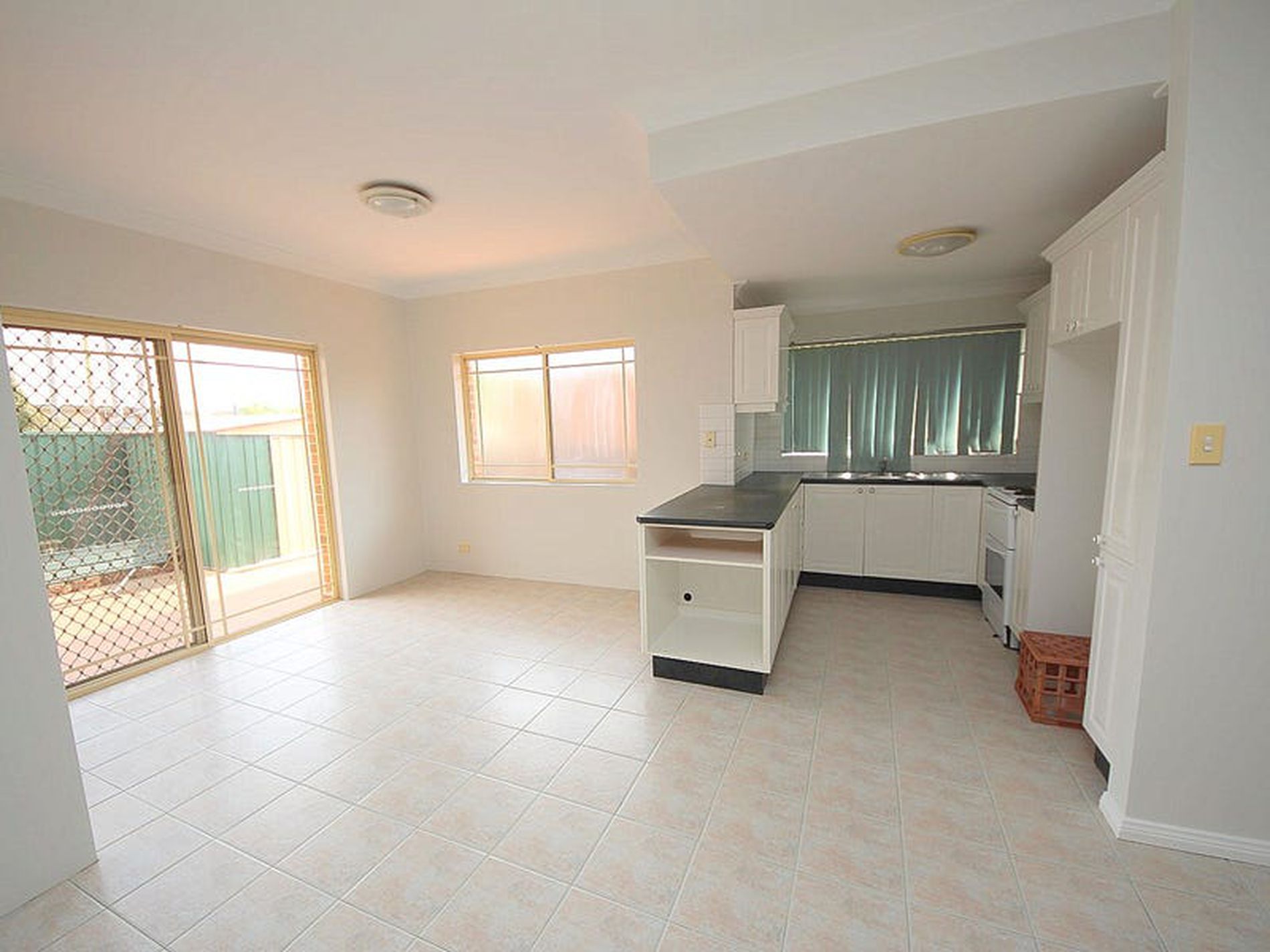 2 / 40 Fenwick Street, Bankstown