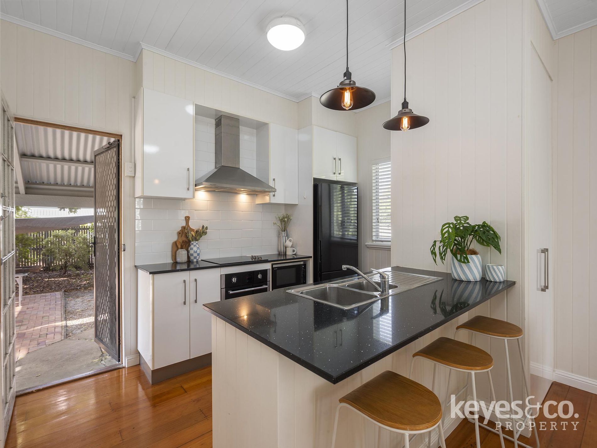 5 Pearson Street, Gulliver