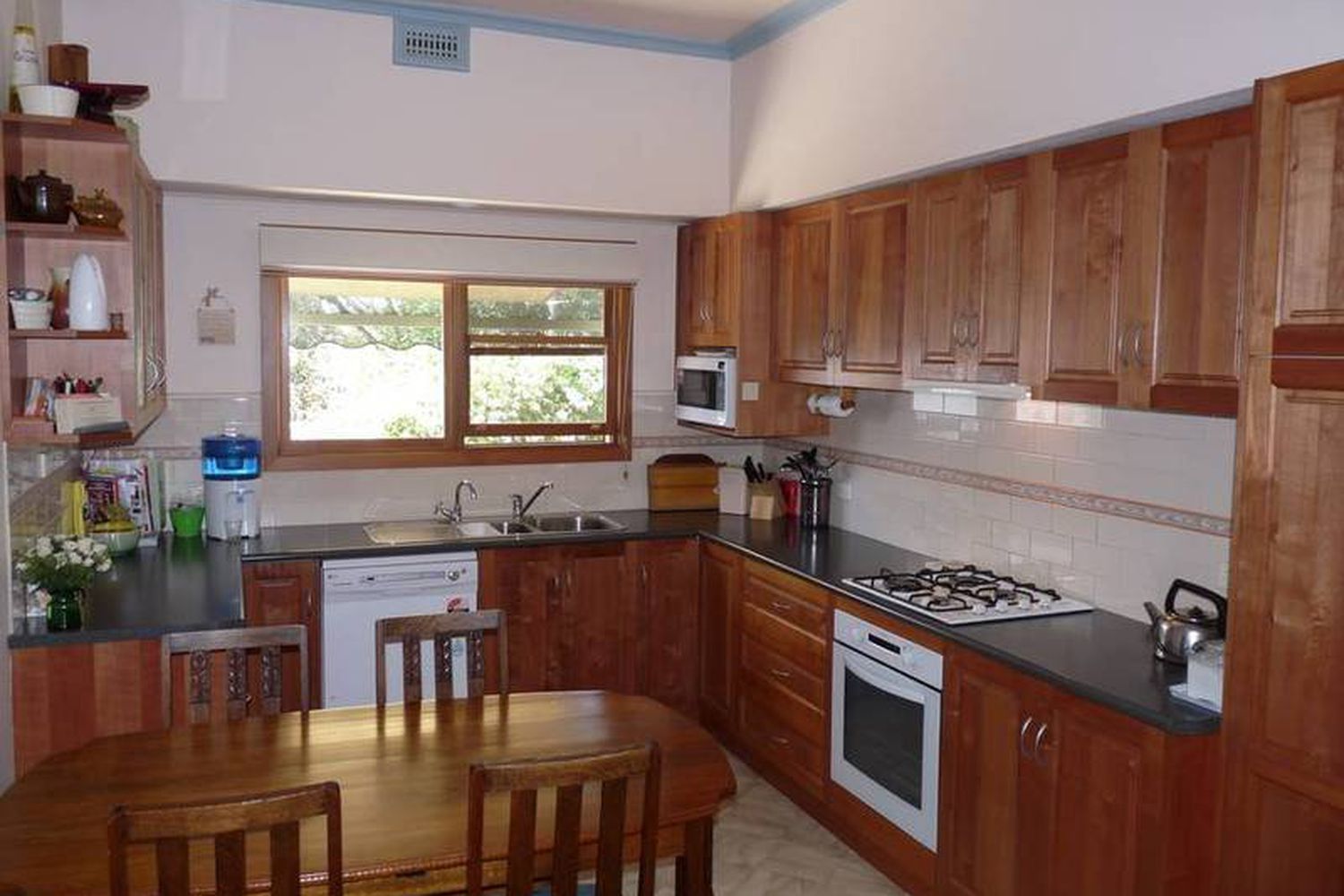23 Wilmoth Avenue, Horsham
