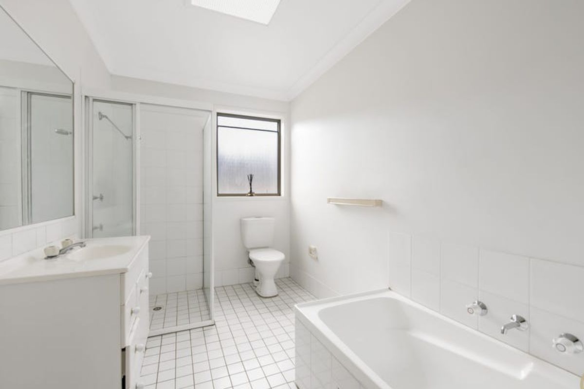 9 / 7 Jennie Cox Close, Erina
