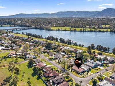 5 Lyrebird Drive, Nowra