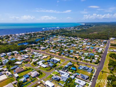 6 Sunset Avenue, Woodgate