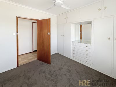 4 Bleakley Street, Horsham