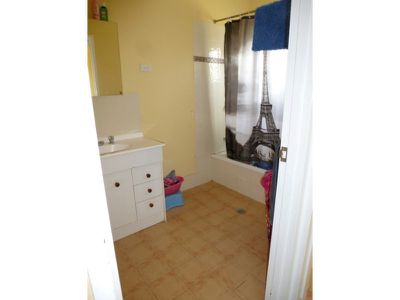 4 Gum Tree Close, Cooktown