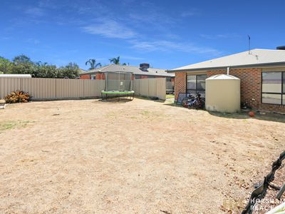 5 Matthews Court, Horsham