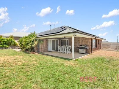 14 Dillon Drive, Kelso