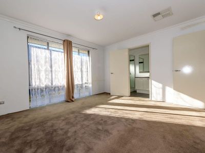14 Callistemon Gardens , Baldivis