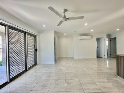 5 Langland Circuit, Walloon