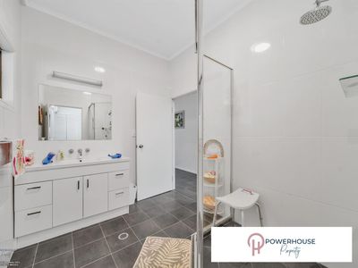 36 Maud Street, Flying Fish Point
