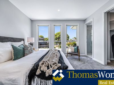 1 / 2  Doorawarrah Court, Mount Waverley